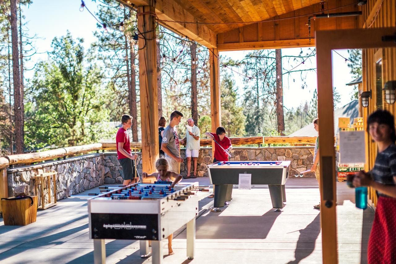 Rush Creek Lodge at Yosemite Groveland Buitenkant foto